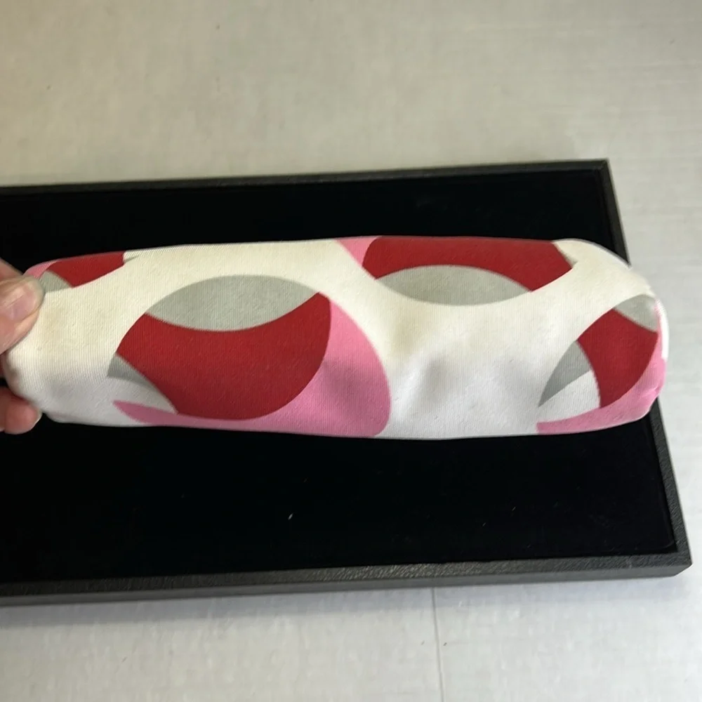 VINTAGE 2000’S CLUTCH /PURSE /MAKE UP CASE CHRISTINA AGUILERA GEOMETRIC CLUTCH